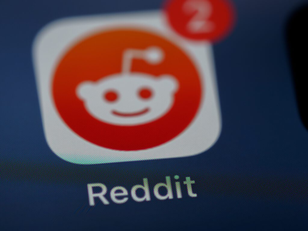 Reddit Growth Hacks for OnlyFans